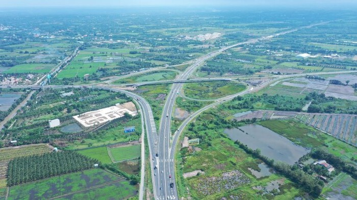 CII: Lợi nhuận CII tăng ‘khủng’ sau khi nắm quyền kiểm soát CTCP BOT Trung Lương – Mỹ Thuận