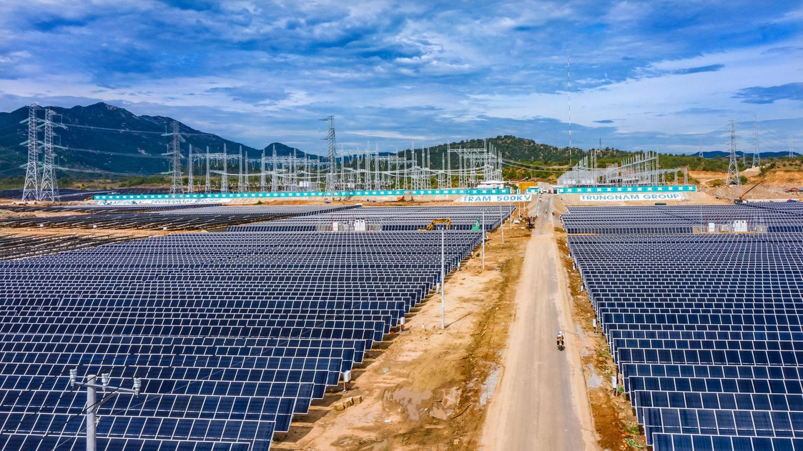 Hưởng giá ưu đãi 9,35 Uscents/kWh thay vì giá 7,09 Uscents/kWh, nhà máy điện của Trung Nam Group gây thiệt hại cho EVN hơn 900 tỷ đồng