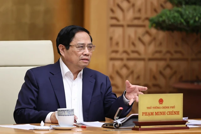 Thủ tướng ra công điện yêu cầu giảm lãi suất cho vay, giảm thuế để hỗ trợ doanh nghiệp tháo gỡ khó khăn