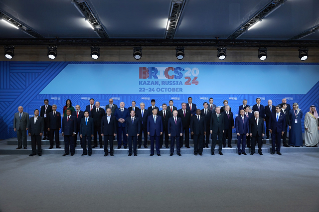 Thủ tướng nêu thông điệp quan trọng tại Hội nghị BRICS mở rộng